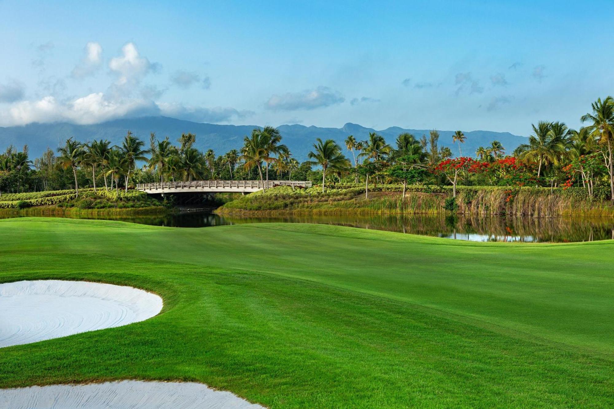 St. Regis Bahia Beach Resort, Puerto Rico Río Grande Extérieur photo